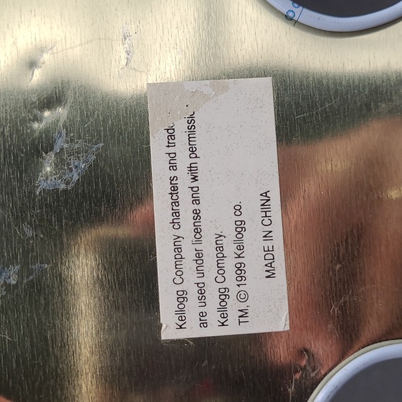 Kellogg's Collectible Tony the Tiger Space Shuttle "They're Great!" Tin - Picture 7 of 7